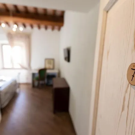 Alloggio per agriturismo Fattoria L'olmetto *